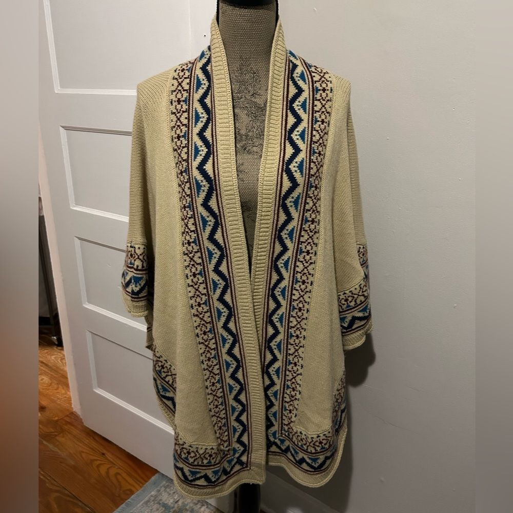 Umgee Beige and Blue Tribal Patterned Knit Open Cardigan Sweater